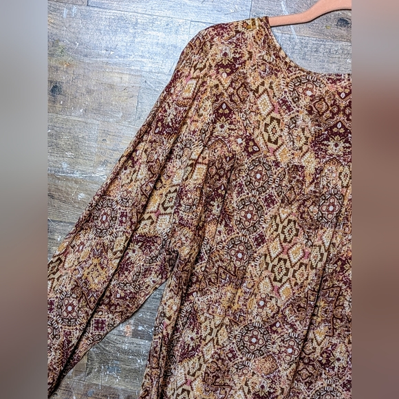 Savannah Jane Floral Embroidered W Ties Hi Lo Tunic - Picture 15 of 16